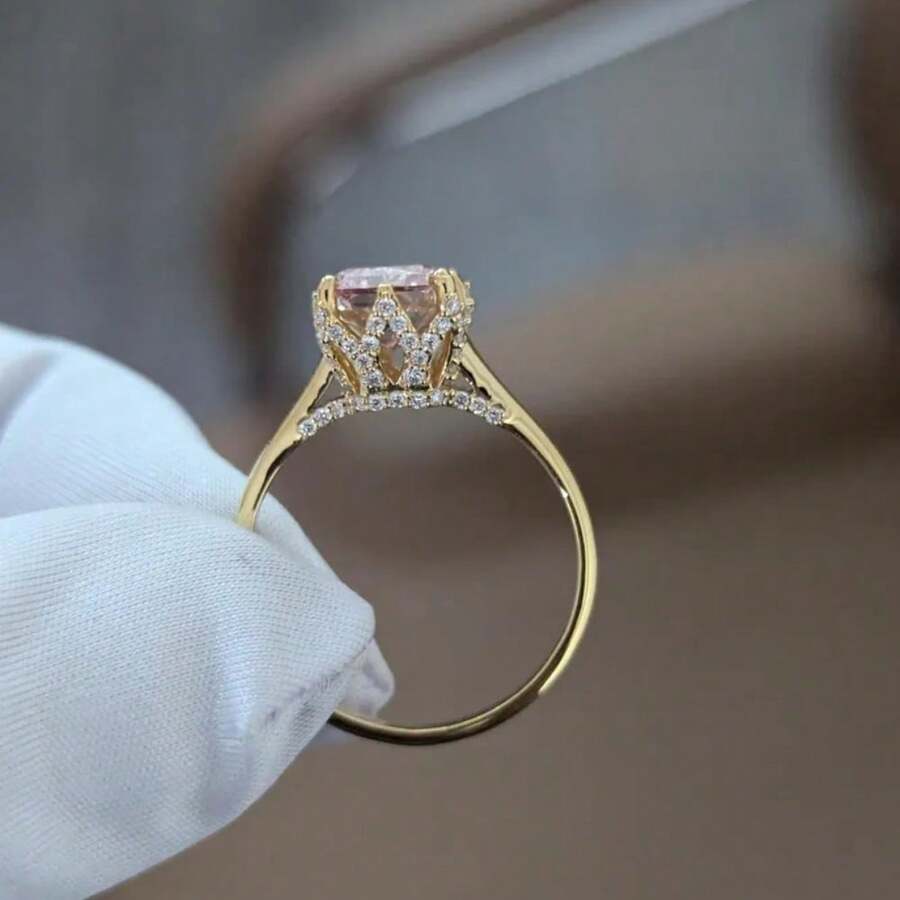 Nicolette Ring