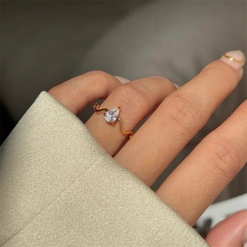 Wavy Pear Diamond Ring
