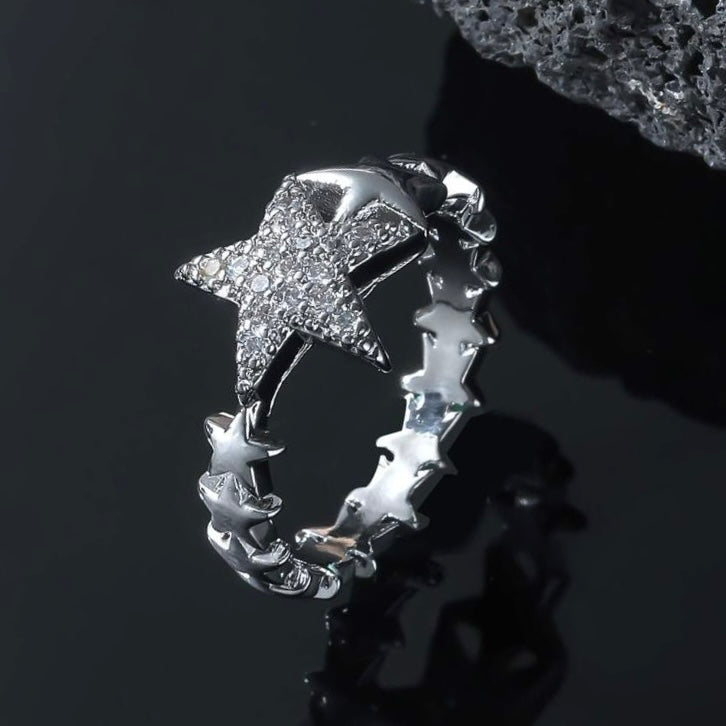 Assymetrical Star Rhinestone Ring