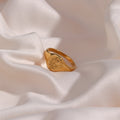 Avery Ring