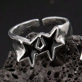 Double Star Ring